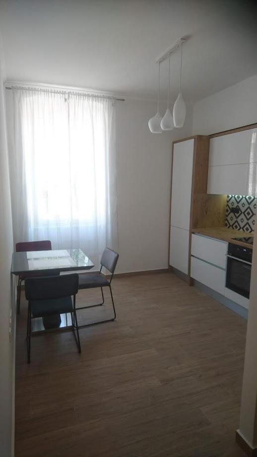 App Centar - Housity