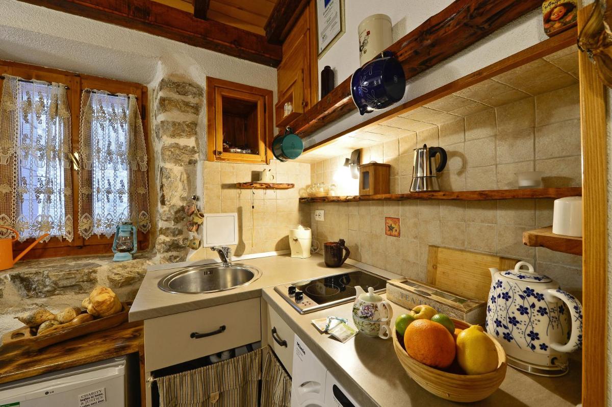 Apartments Salvezani - Housity