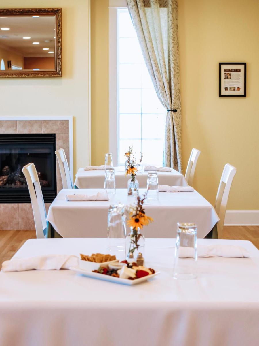 La Bastide Bed and Breakfast - Housity