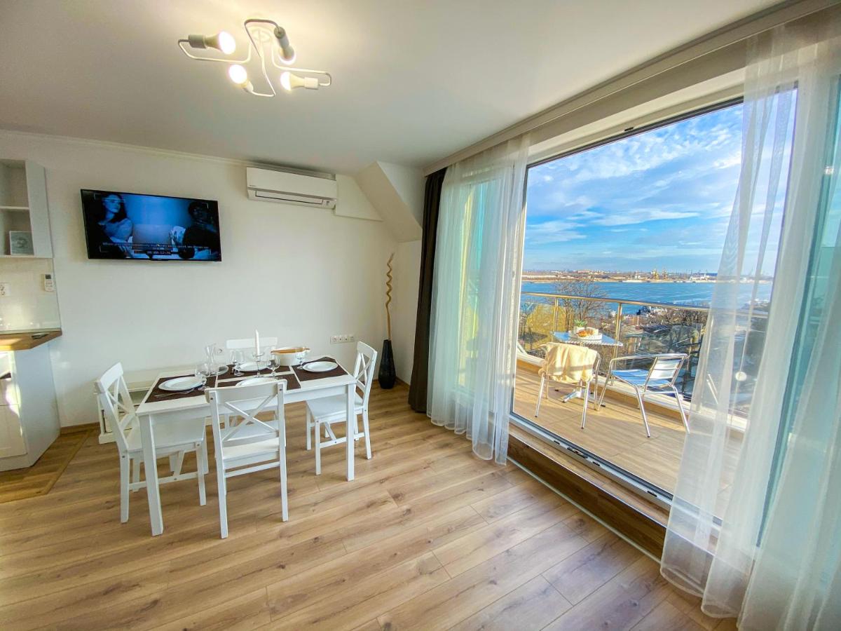 Danube River Apartment New - Housity