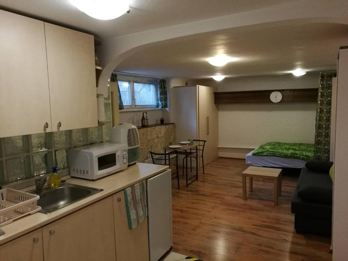City Center Studio Apartman - Housity