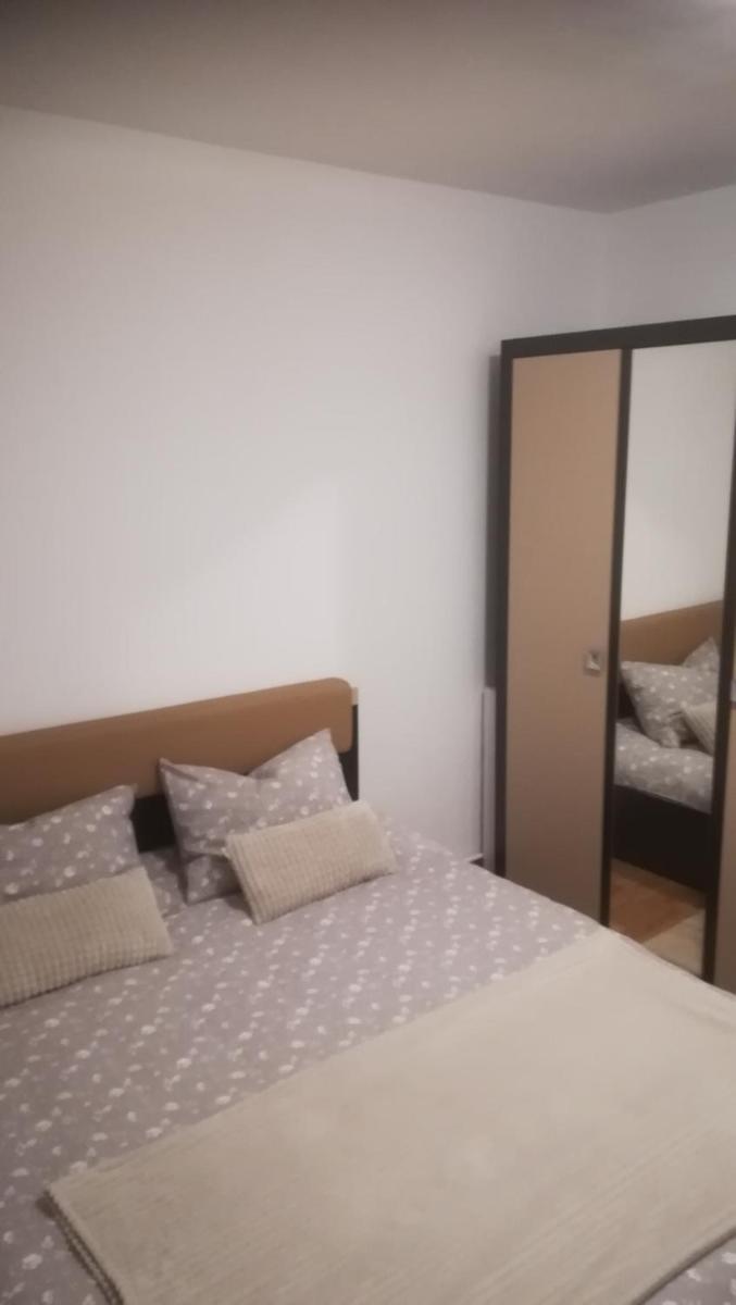 Central ParkView Apartment - Housity