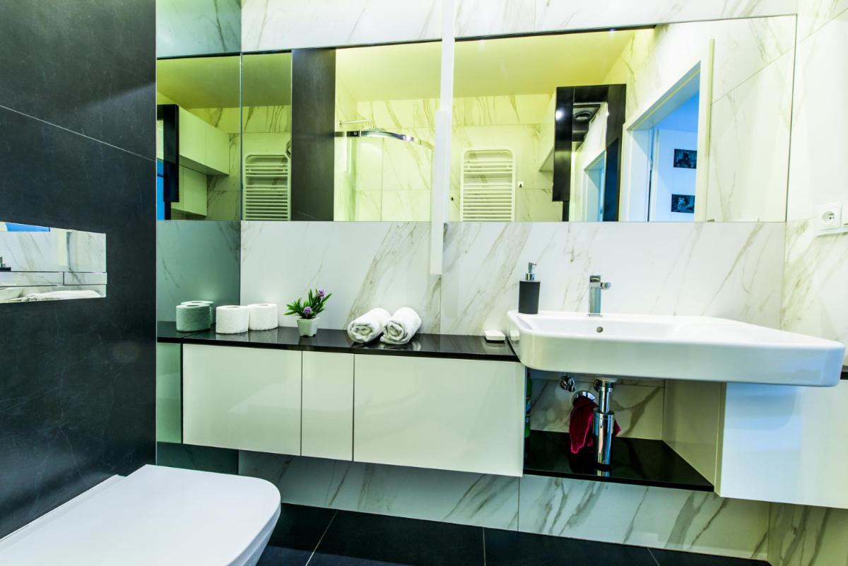 Kapart Rzeszów Apartment - Housity