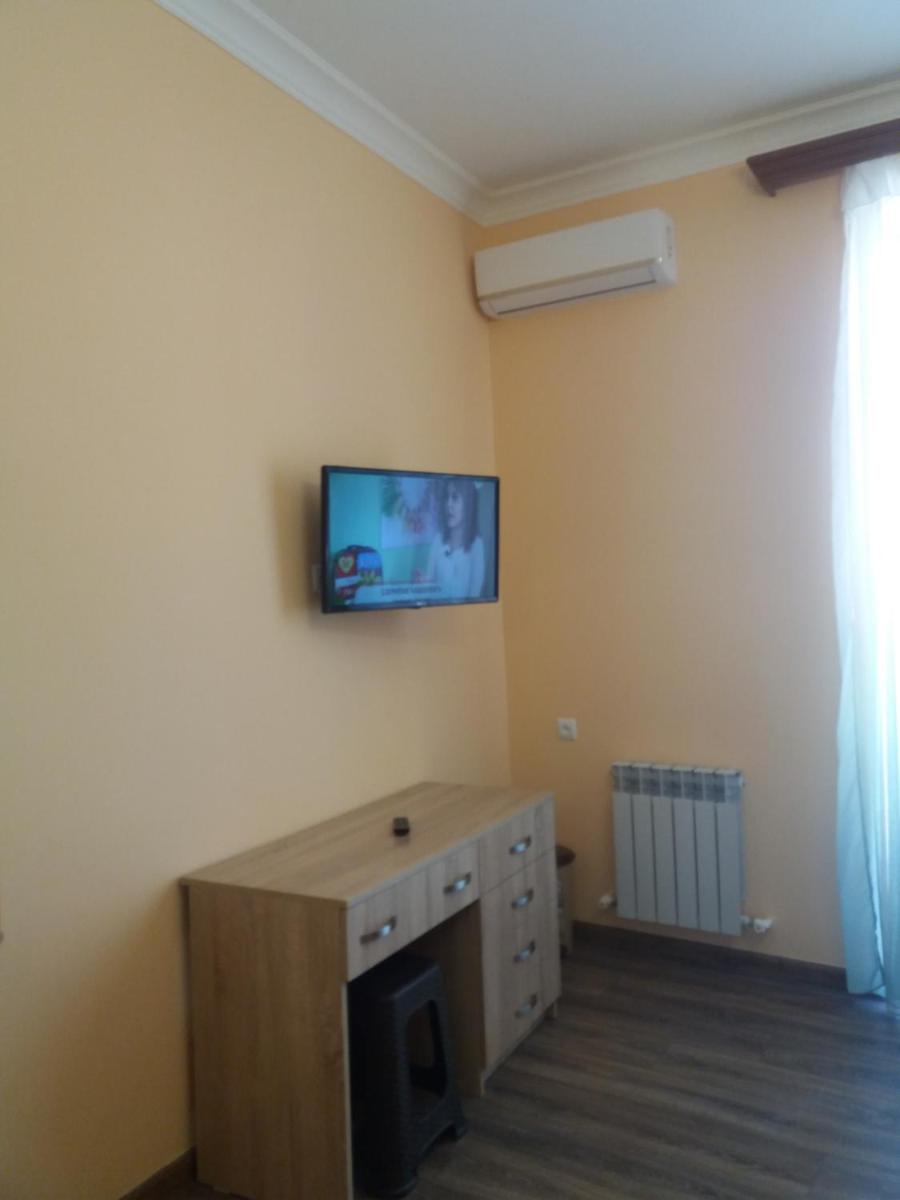 Suitetrails - Demirjian Apt
