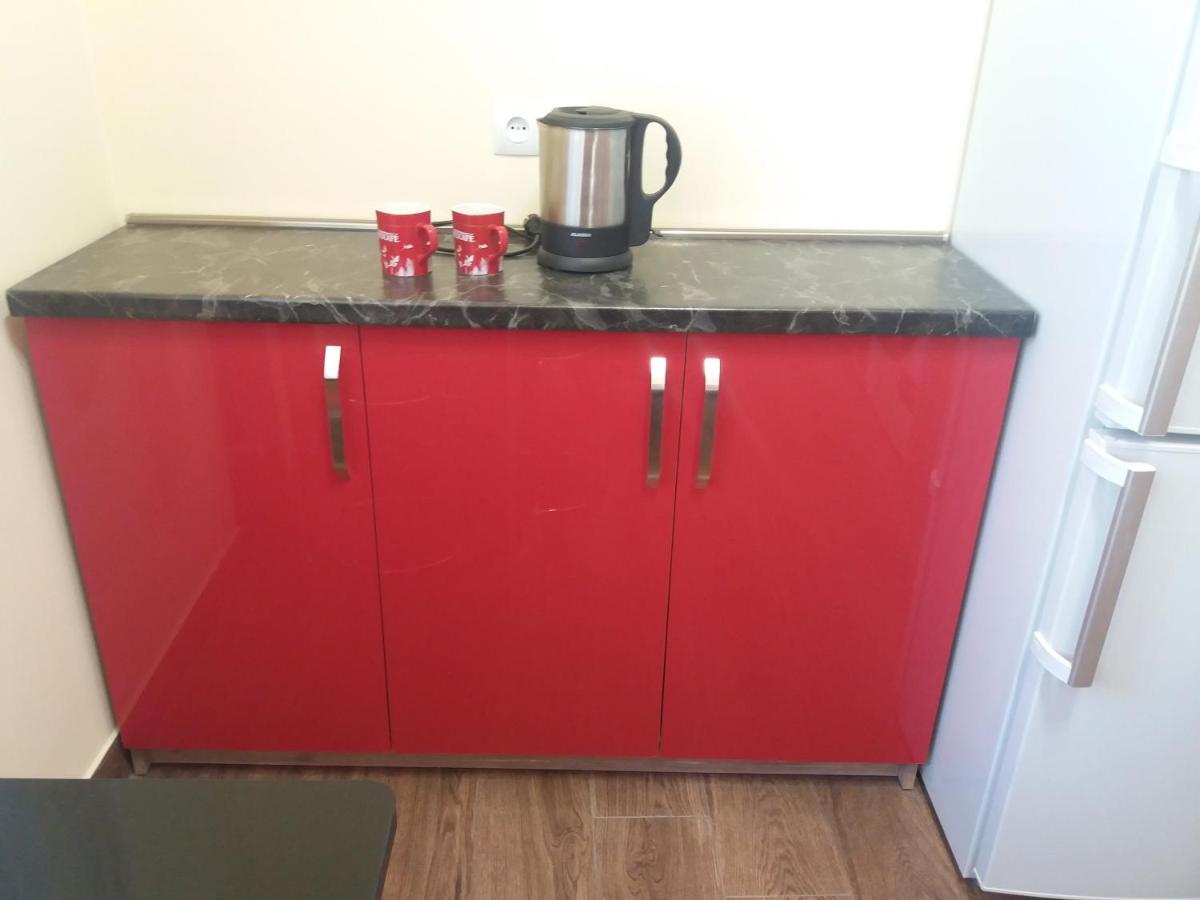 Demirjian Apt - Housity