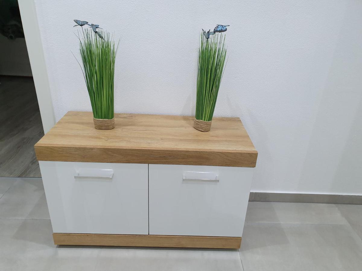 Lagune - Housity