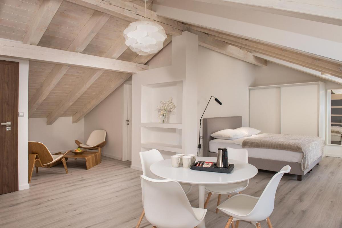 Boutique Rooms Mirabilis - Hizvo