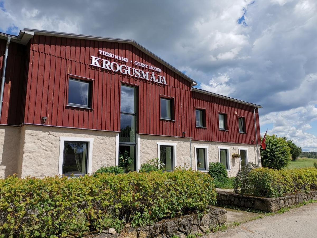 Odzienas Krogusmāja - Housity
