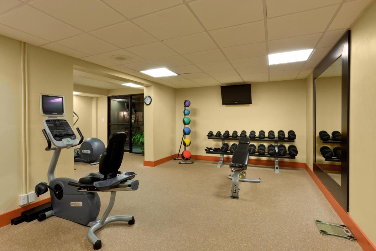 Holiday Inn Harrisburg I-81 Hershey Area, an IHG Hotel - Housity