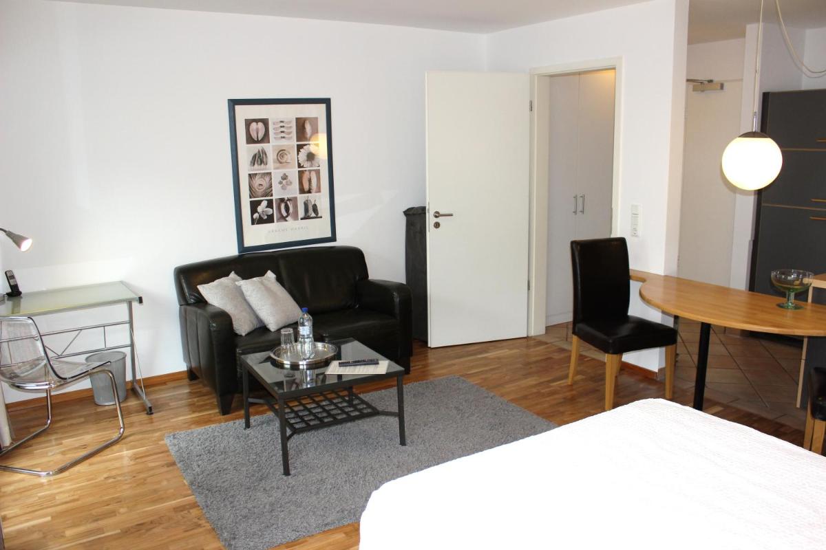 a-partment Cologne Riverside - Housity