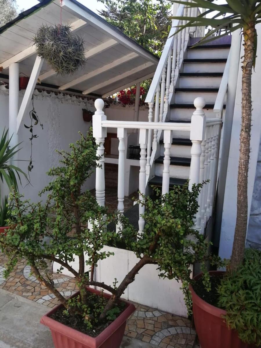 Cabañas Rosy Isla Negra - Housity