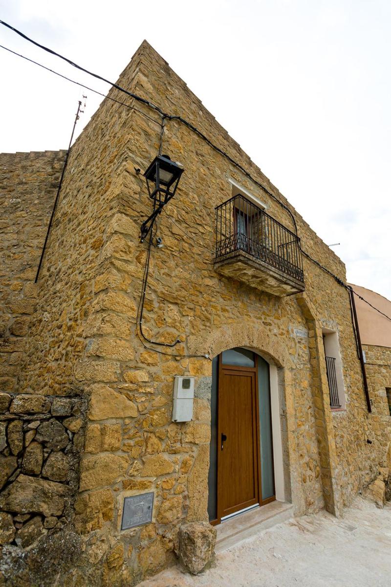 Casa Rural La Vinyeta - Housity