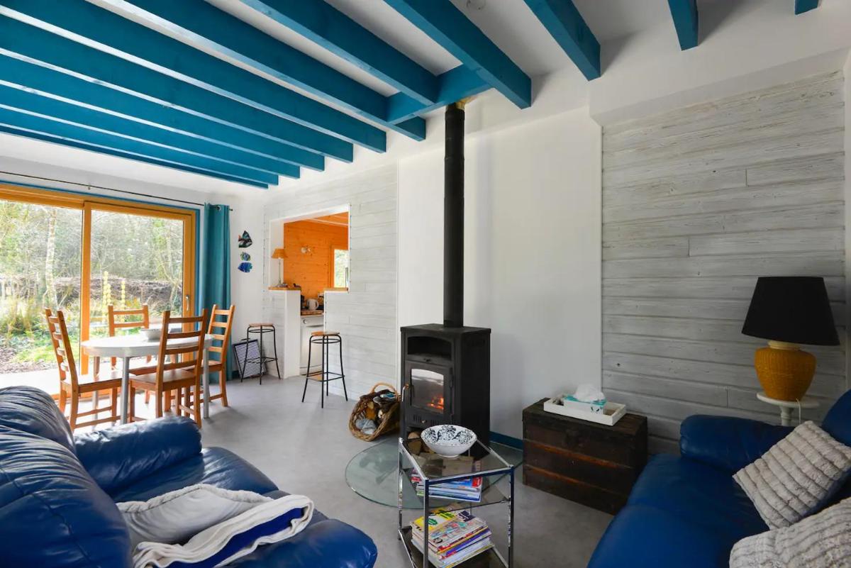 Plage700m, Maison d'hôte très calme,écrin de verdure, Sauna, Borne élect, Bord GR34 - Housity