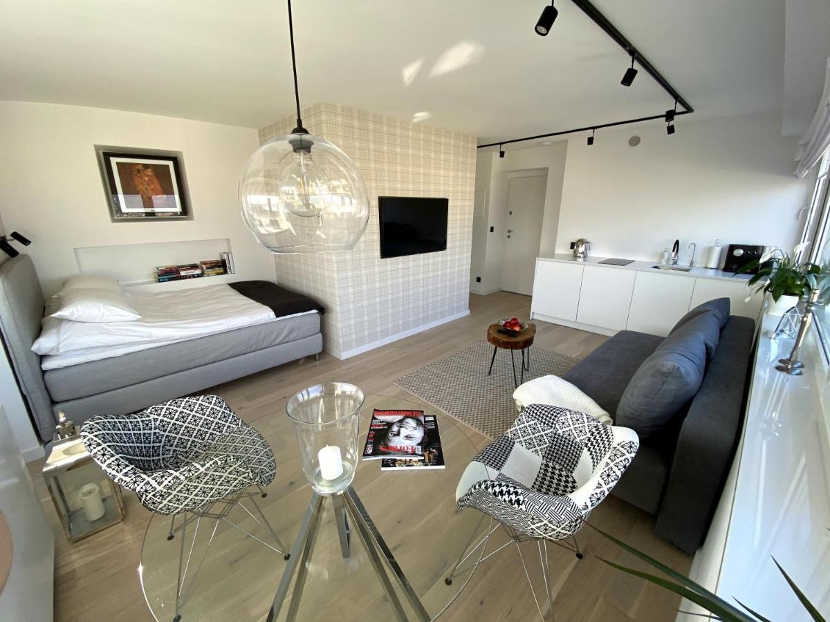 Leo Apartment - Housity