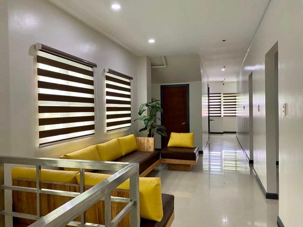 Kara’s Pension House - Housity