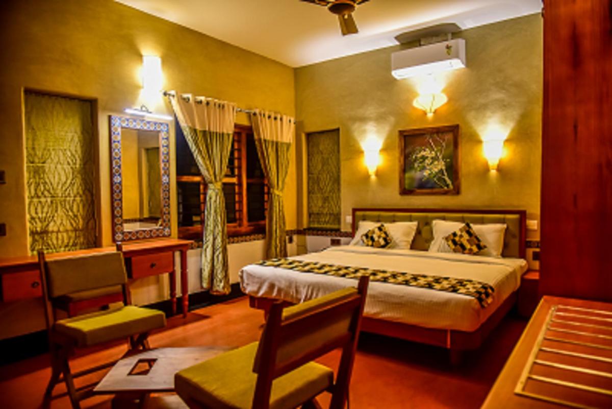 Chembra Adobe - Housity