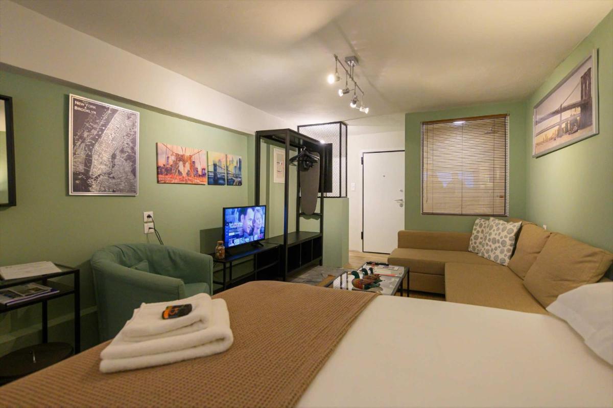 Pol's studio, Kalamata Mediterranean Apartments - Housity