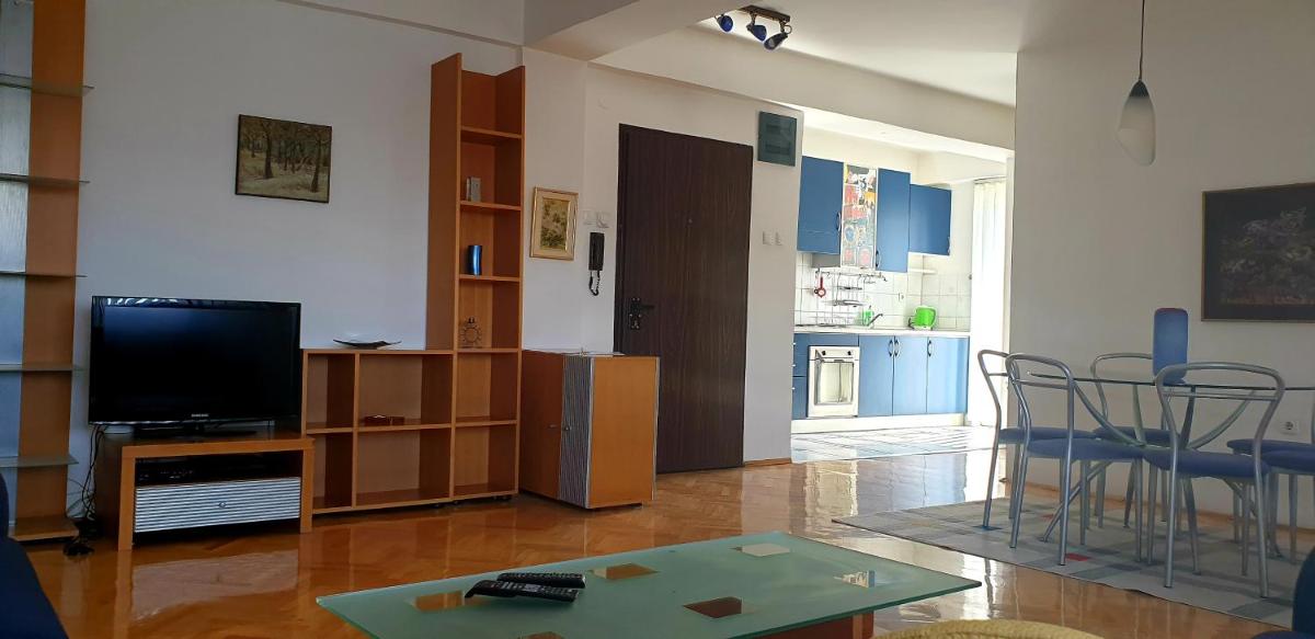 Spectacular apartment in Skopje, City Mall area - Housity