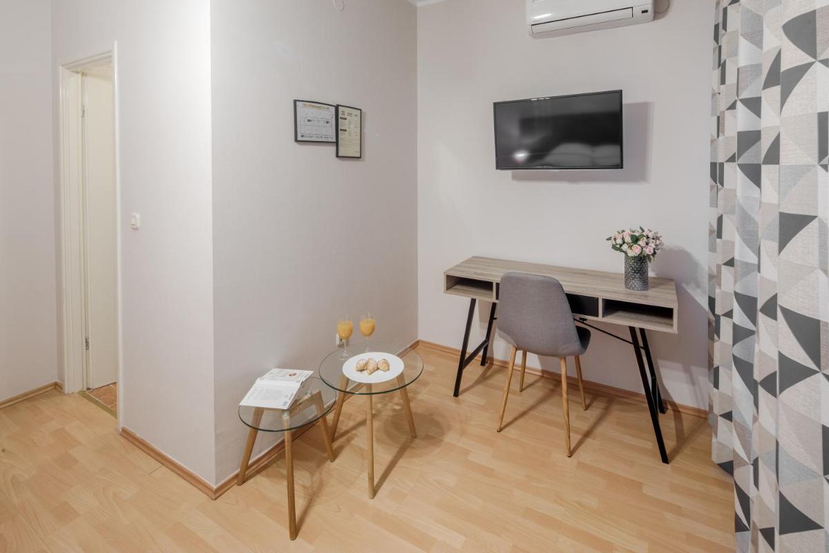 Pansion Waldinger - Housity