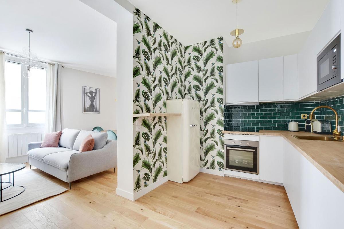 Suitetrails - Pick A Flat's Apartment in Parc Monceau - Rue de Naples
