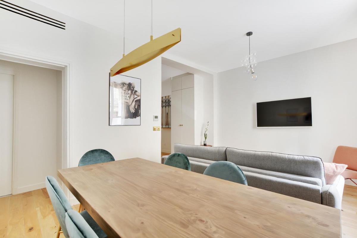 Pick A Flat's Apartment in Parc Monceau - Rue de Naples - Housity