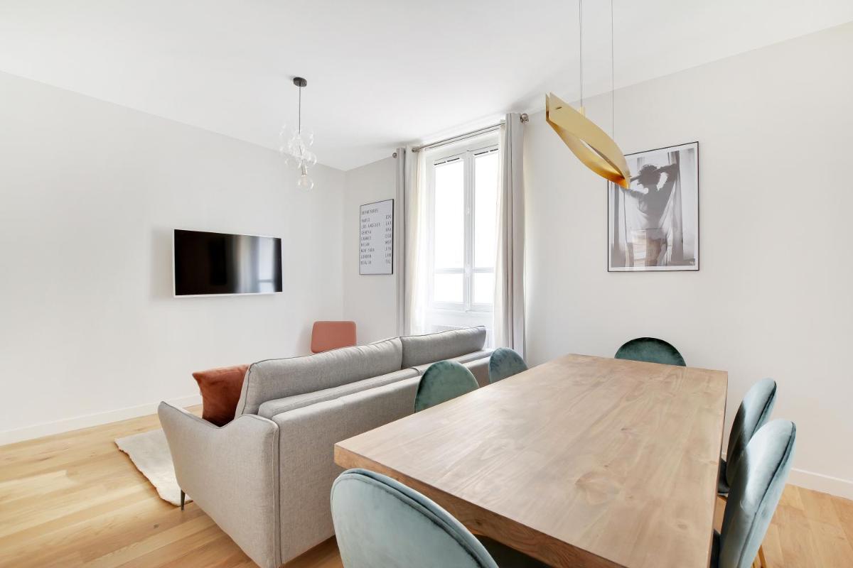 Pick A Flat's Apartment in Parc Monceau - Rue de Naples - Housity