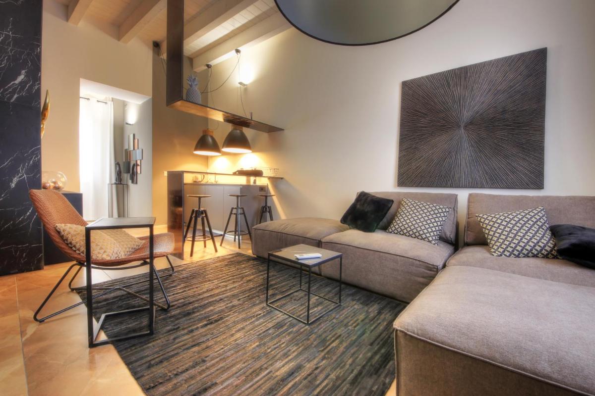 Urban Central Suites - Housity