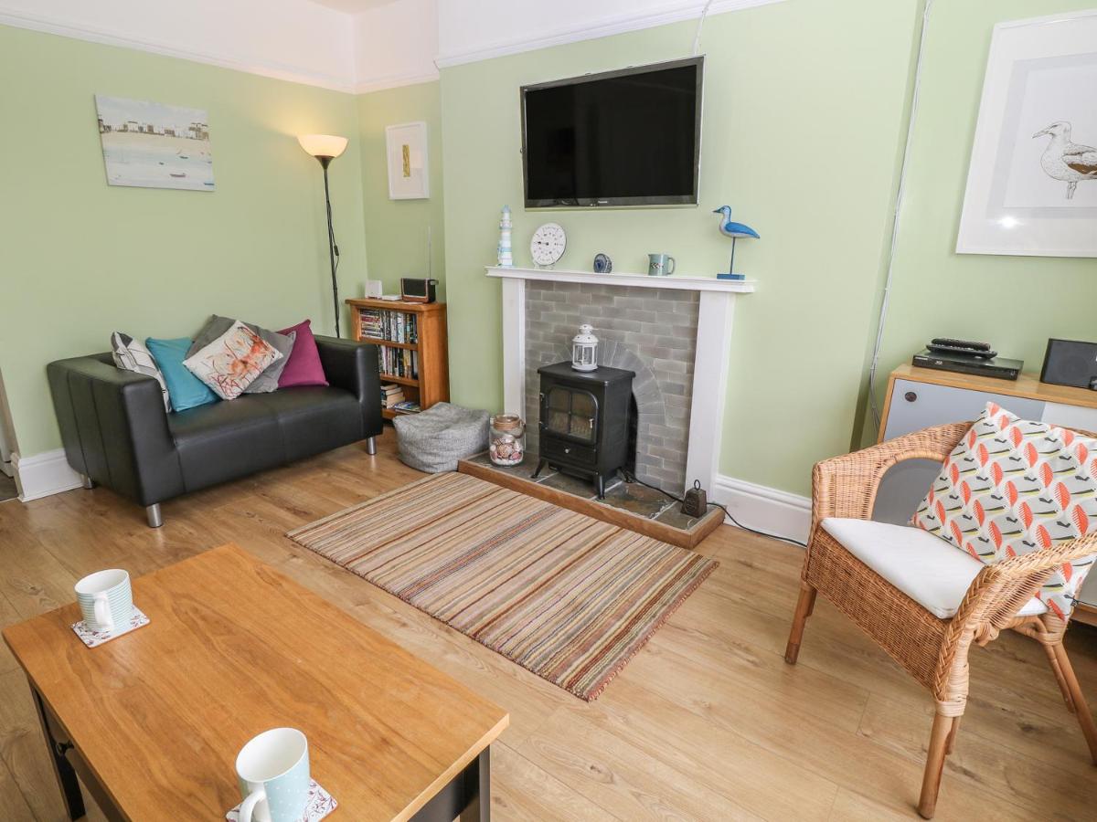 Two Tides Cottage - Housity