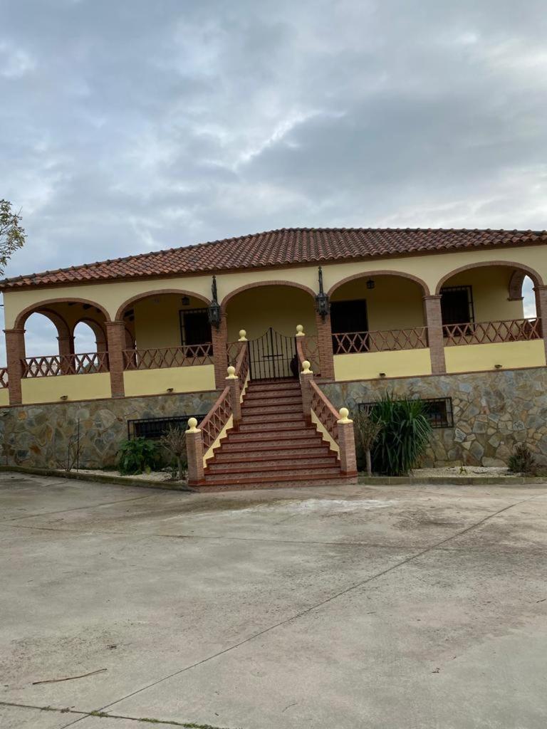 Casa Rural Montes de Trigo - Housity