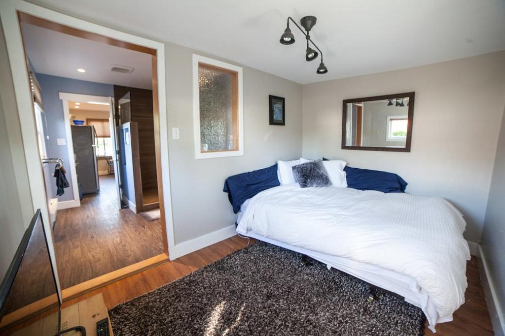 Huckleberry Cottage - Housity
