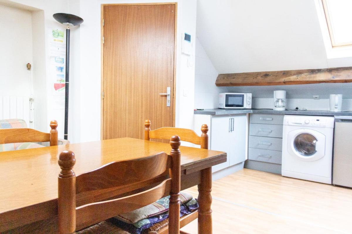 Bright Apt Near Paris - Housity