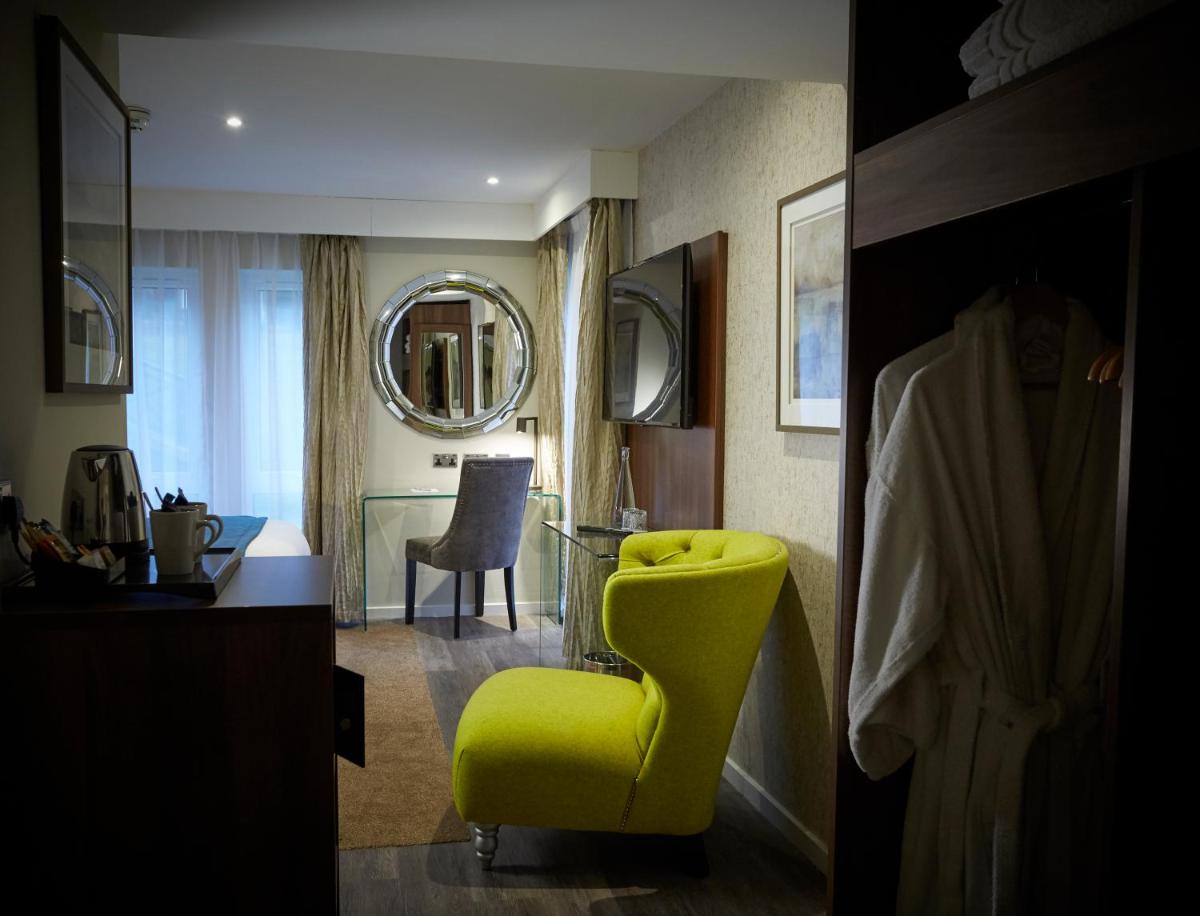 Wychwood Park Hotel and Golf Club - Housity