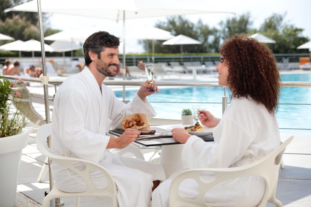 Clients de l'établissement Hôtel Les Corallines - Thalasso & Resort
