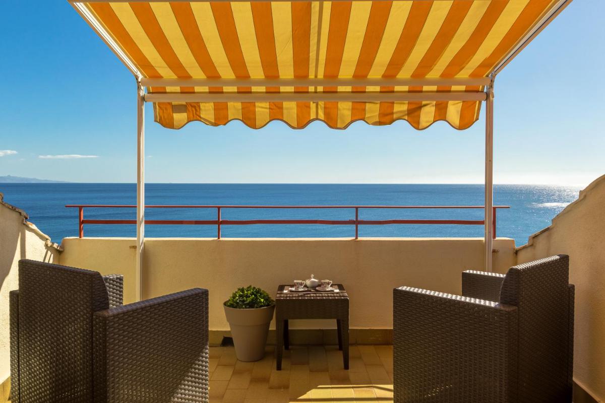 La Plage - Home and Sea - Housity