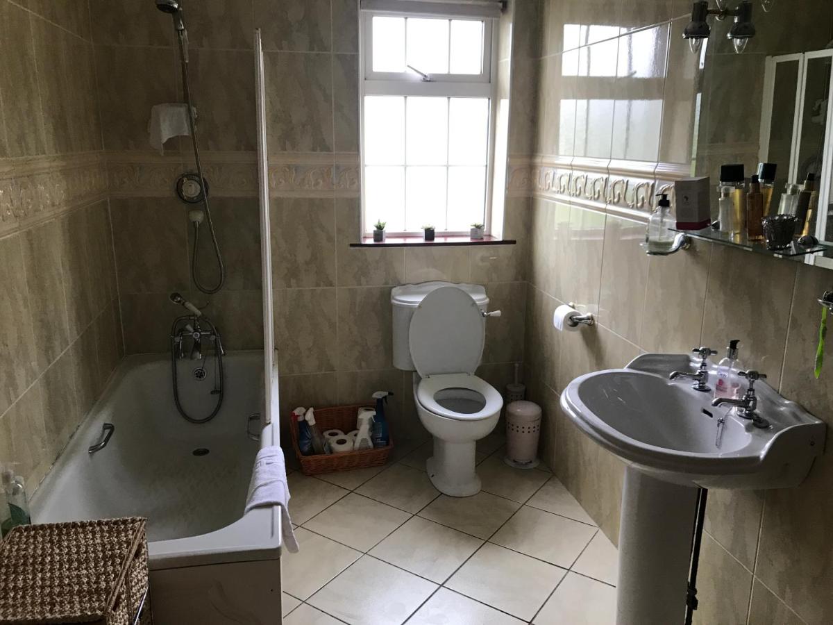 Rose of the Sea - Housity