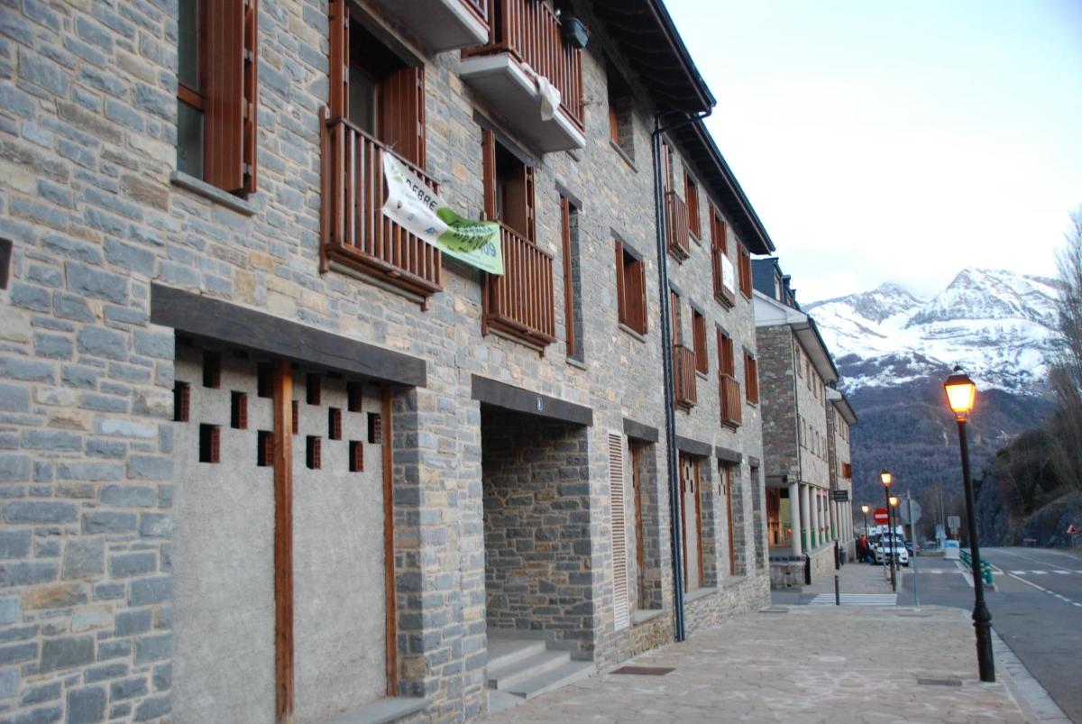 TU APARTAMENTO EN EL VALLE DE TENA en ESCARRILLA - Housity