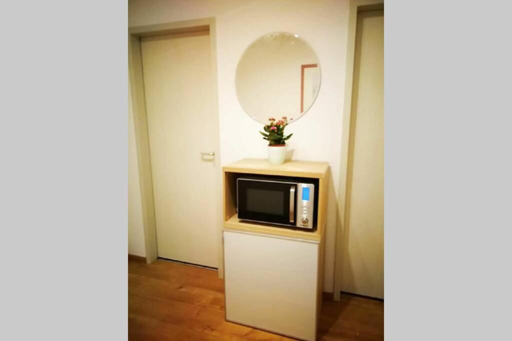 Apt next to Nuremberg central-station, Fair 10min - Housity