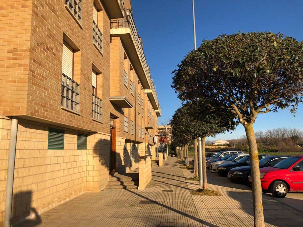 Apartamento Turístico El Enclave - Housity