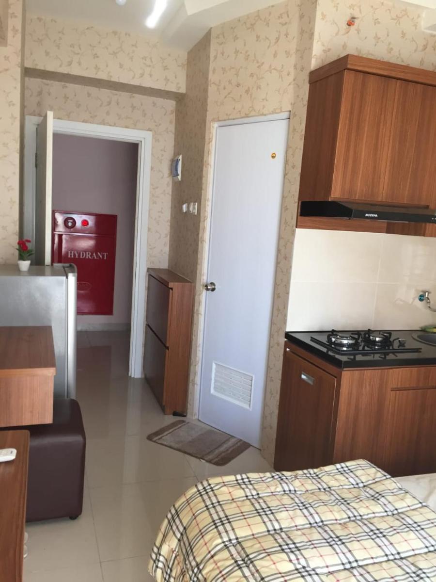 Green Pramuka City Studio Full Furnished by Vika 3 - Housity