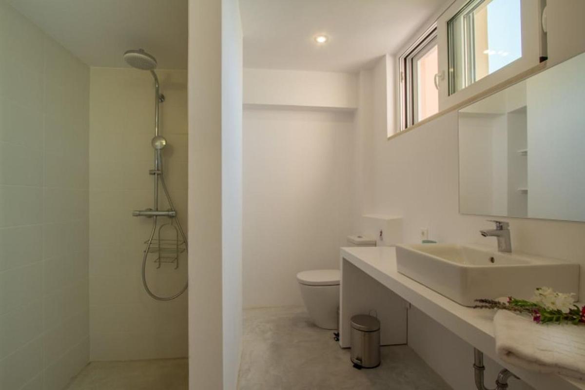 Villa Nisi - Housity