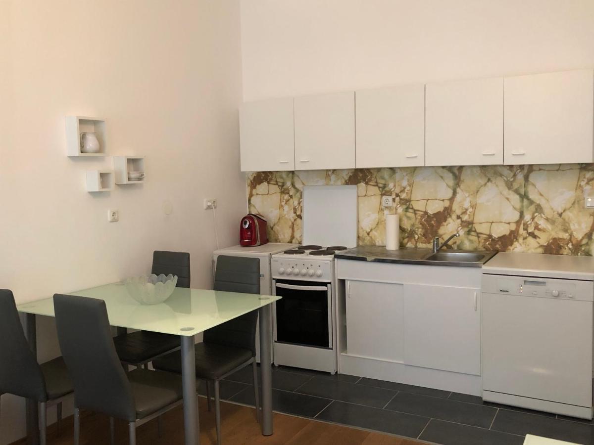 Green apartment - Housity