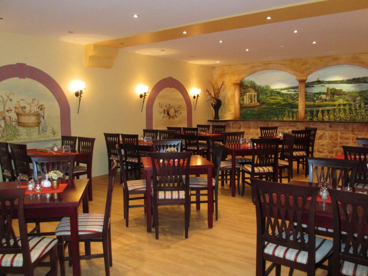 Park Hotel Rüdesheim - Housity
