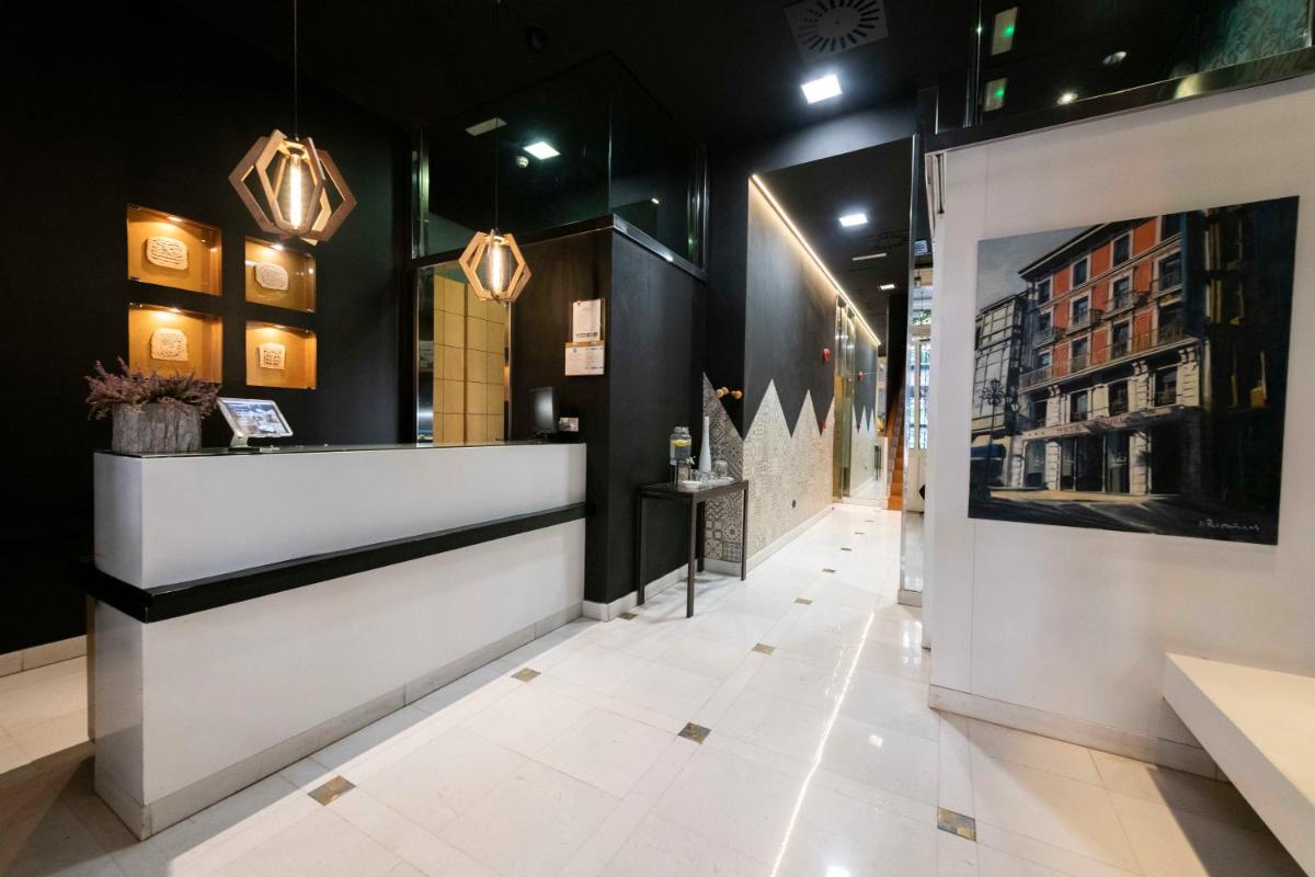 Imagen de la galería de Hotel Fruela, en Oviedo