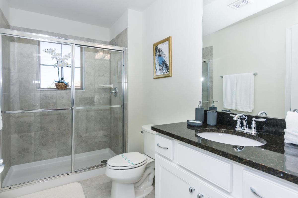 Luxury Homes With No Added Fees - Housity