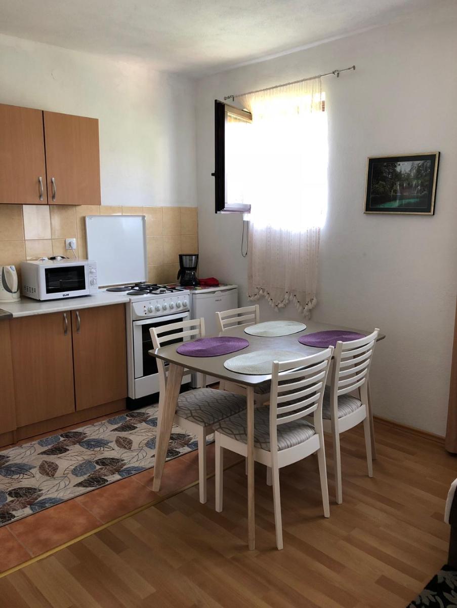 Suitetrails - Apartman Jezerce 71