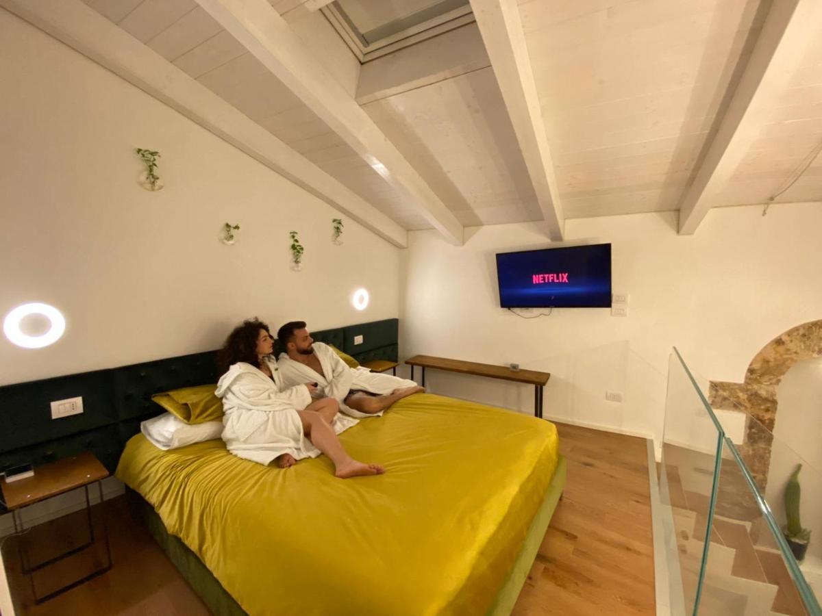 Suite61 - Housity