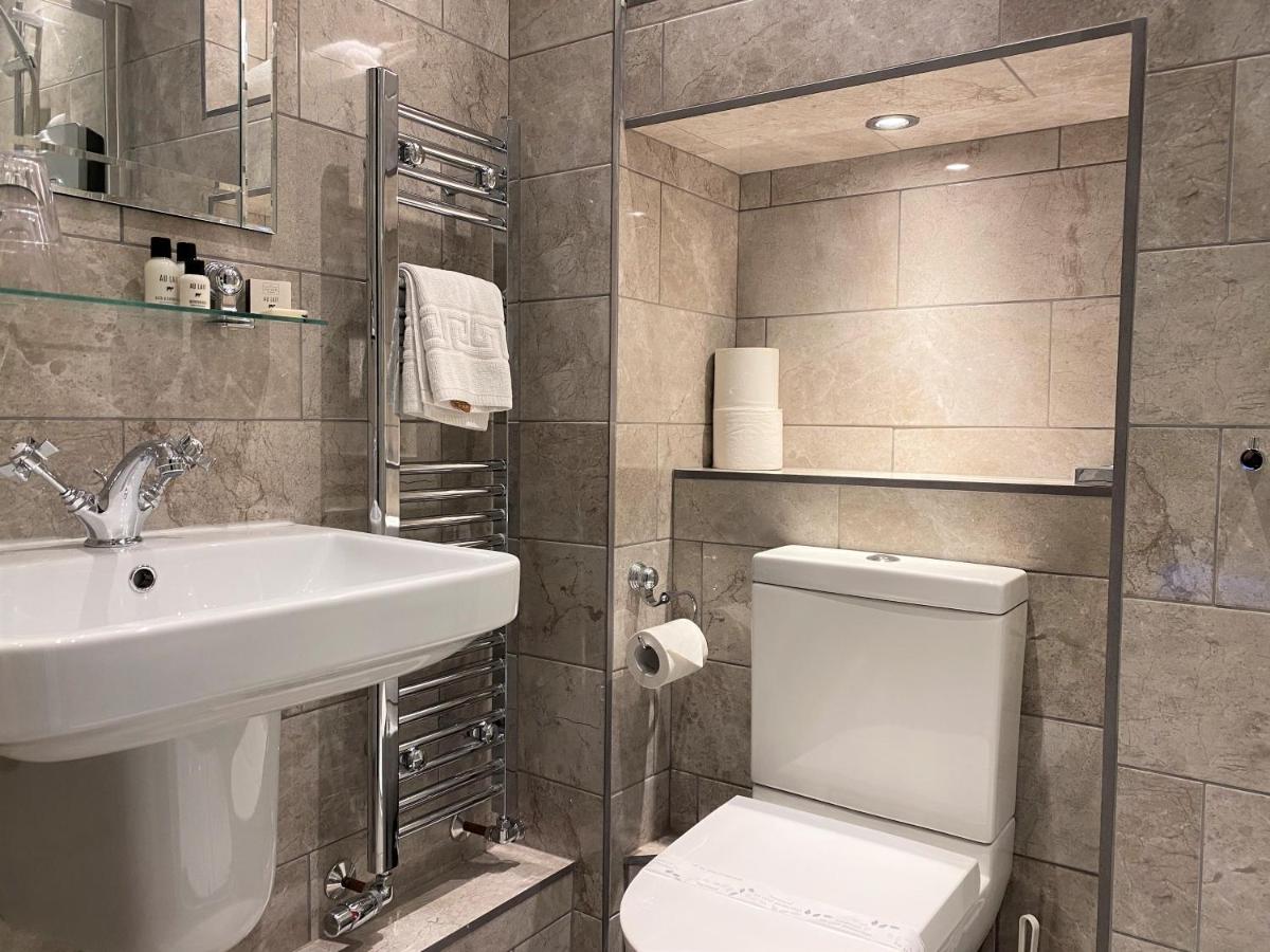 Glenalmond House - Housity