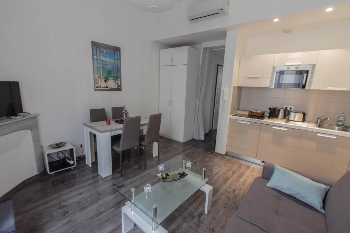 Coeur de Cannes - 5mn Croisette Palais - Terrasse et Parking - Housity