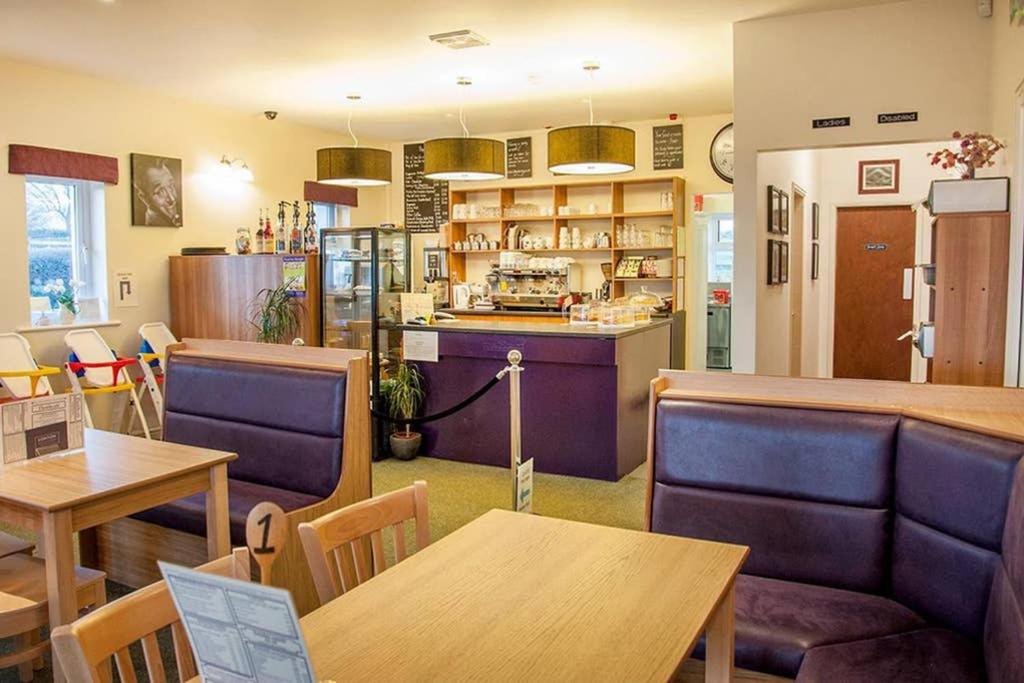 Number 7 The Cottage A Rural Retreat - Housity