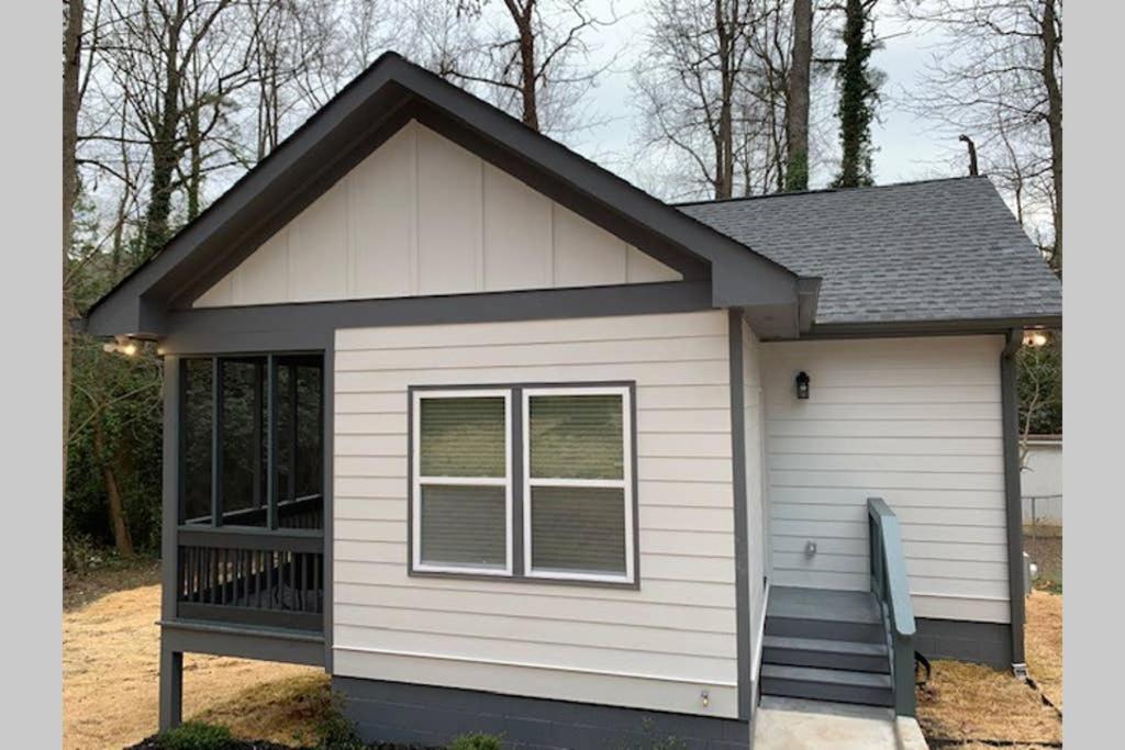 Tiny Mansion in Atlanta - Housity